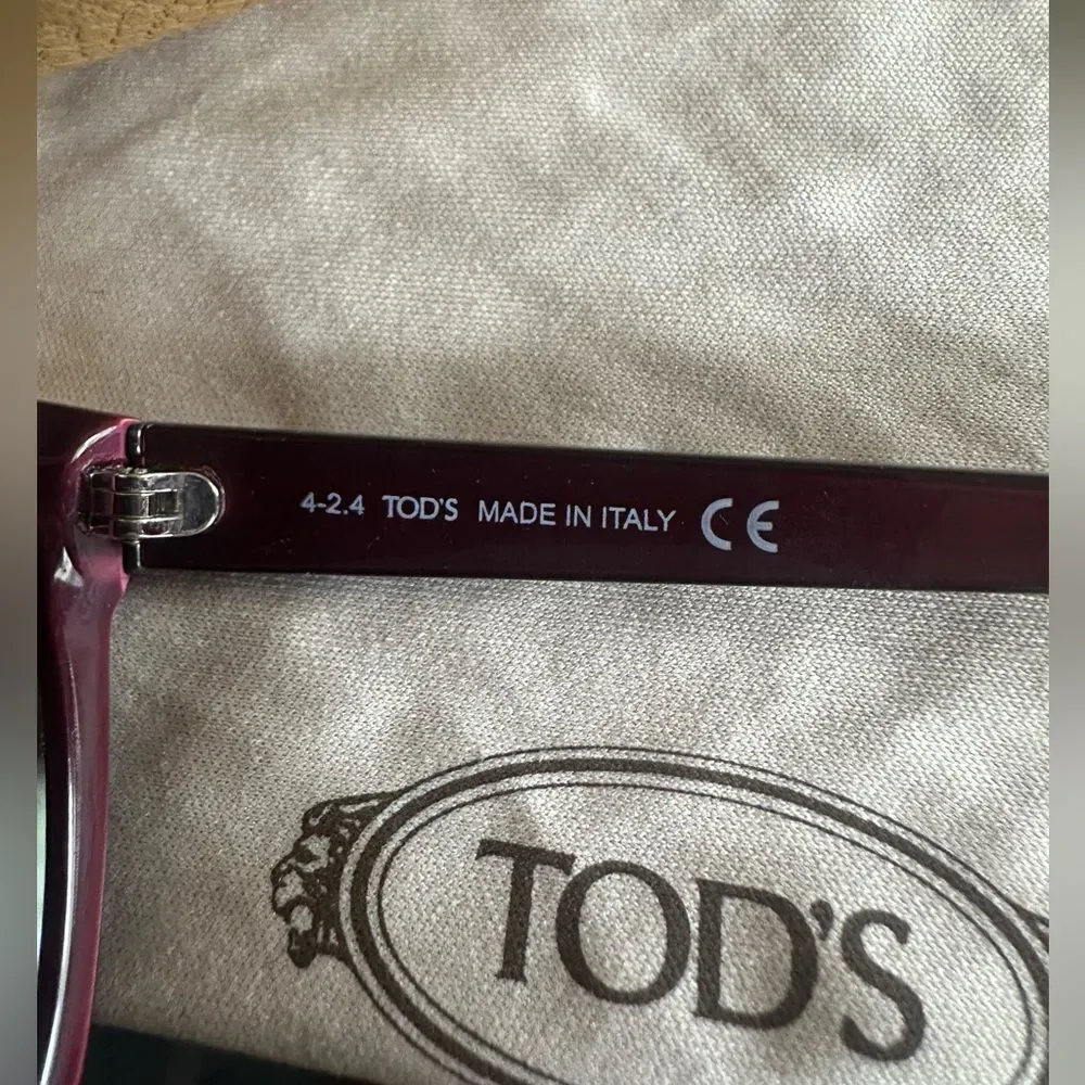 Authentic Tod's burgundy/wine color Sunglasses